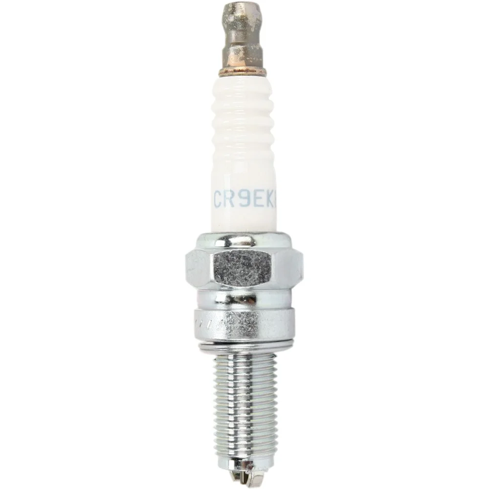 candela-ngk-spark-plugs-2305