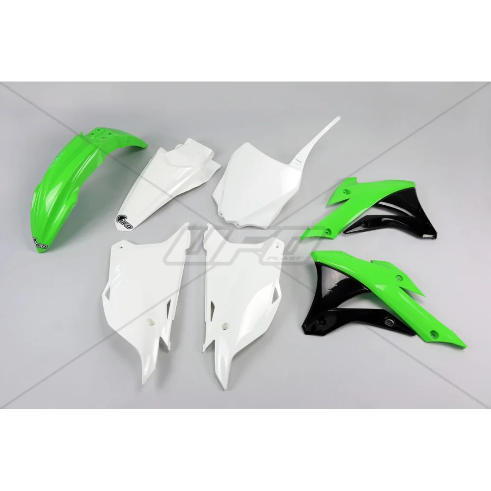 kit-plastiche-carrozzeria-di-ricambio-oem-ufo-KAKIT222999